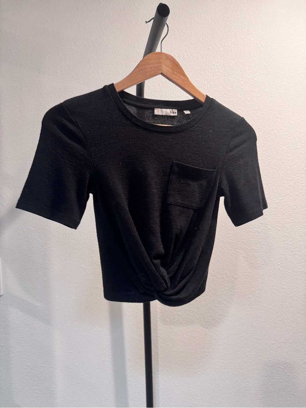 Wilfred Black Twist-Front Crop Top